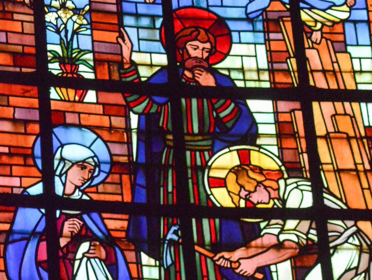 stained-glass-honlap